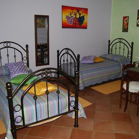 Sette Nani Bed & Breakfast Elmas ภายนอก รูปภาพ
