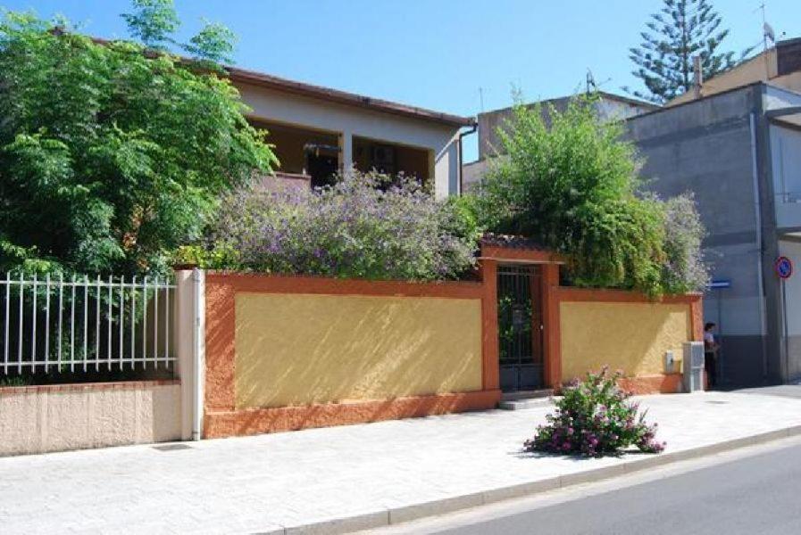 Sette Nani Bed & Breakfast Elmas ภายนอก รูปภาพ