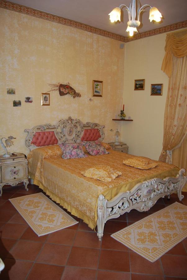 Sette Nani Bed & Breakfast Elmas ภายนอก รูปภาพ